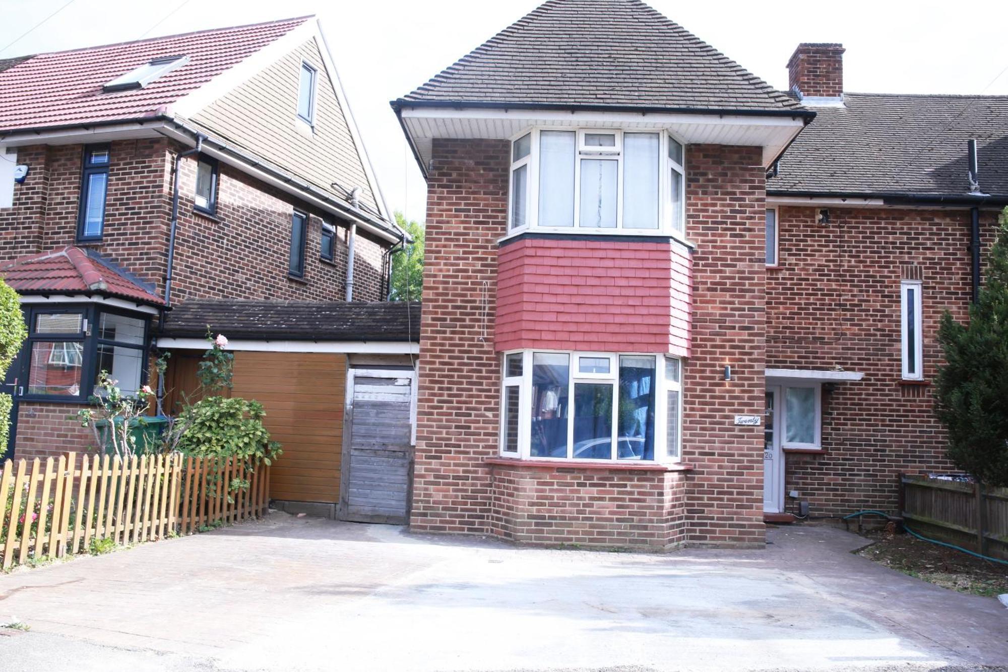 Harrow Luxury Flat With Free Parking. Lägenhet London Exteriör bild